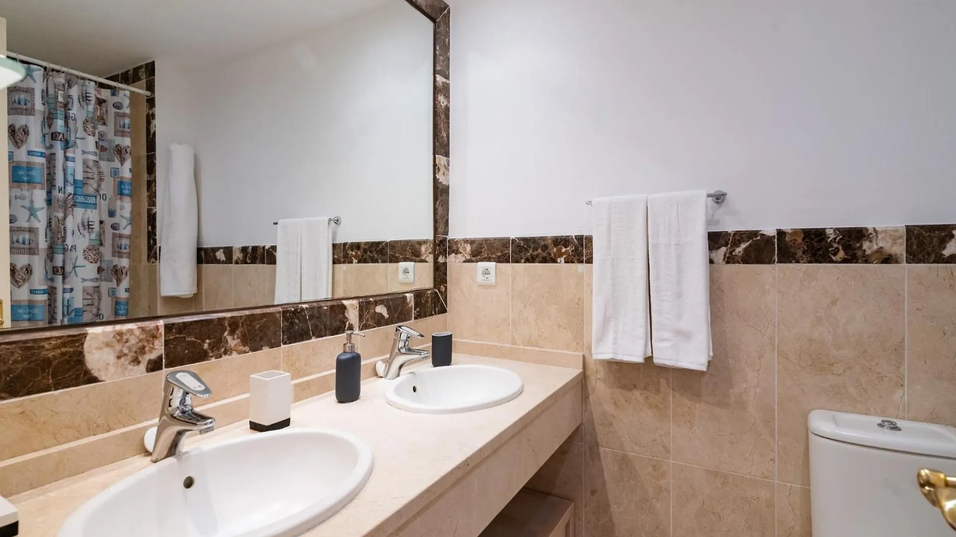 Pretty Apartment With Balcony Marbella