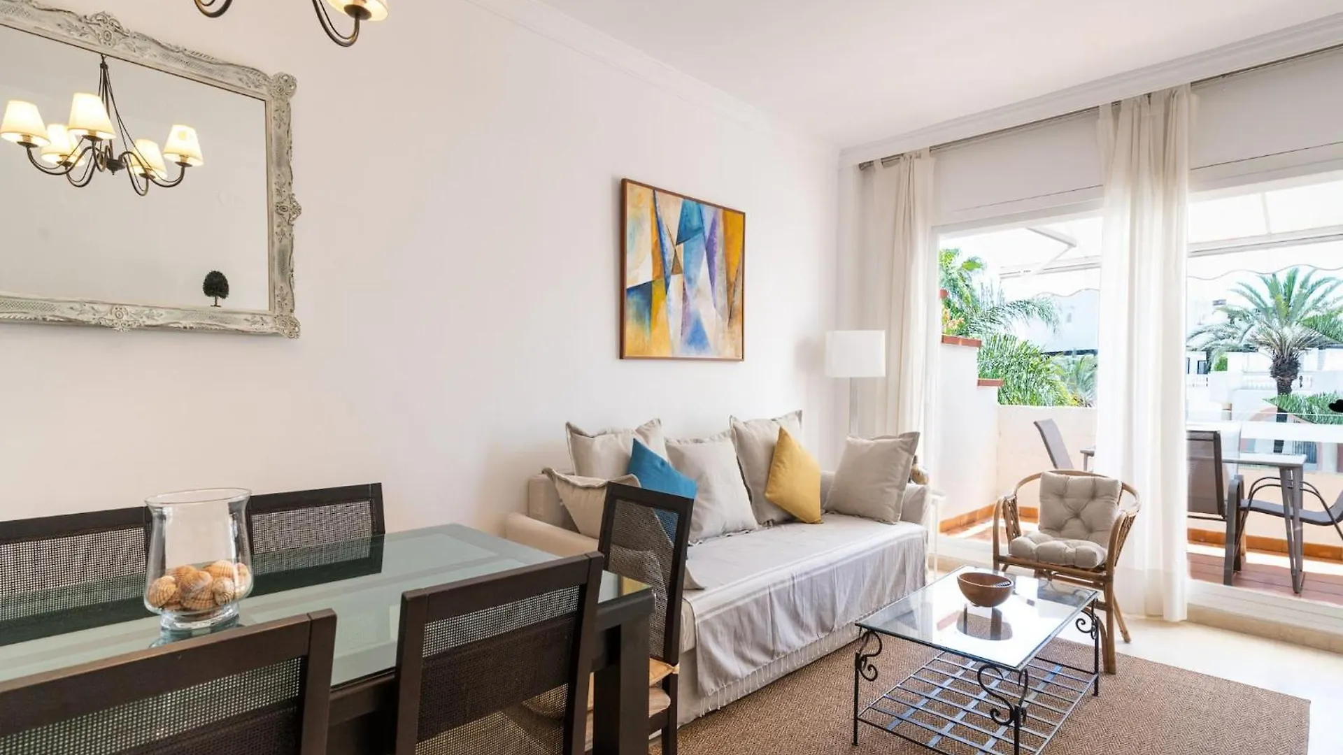 Pretty Apartment With Balcony Marbella